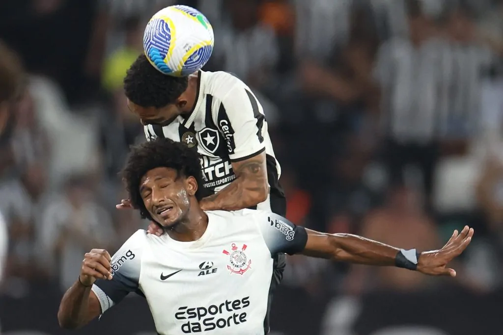 botafogo corinthians vitinho