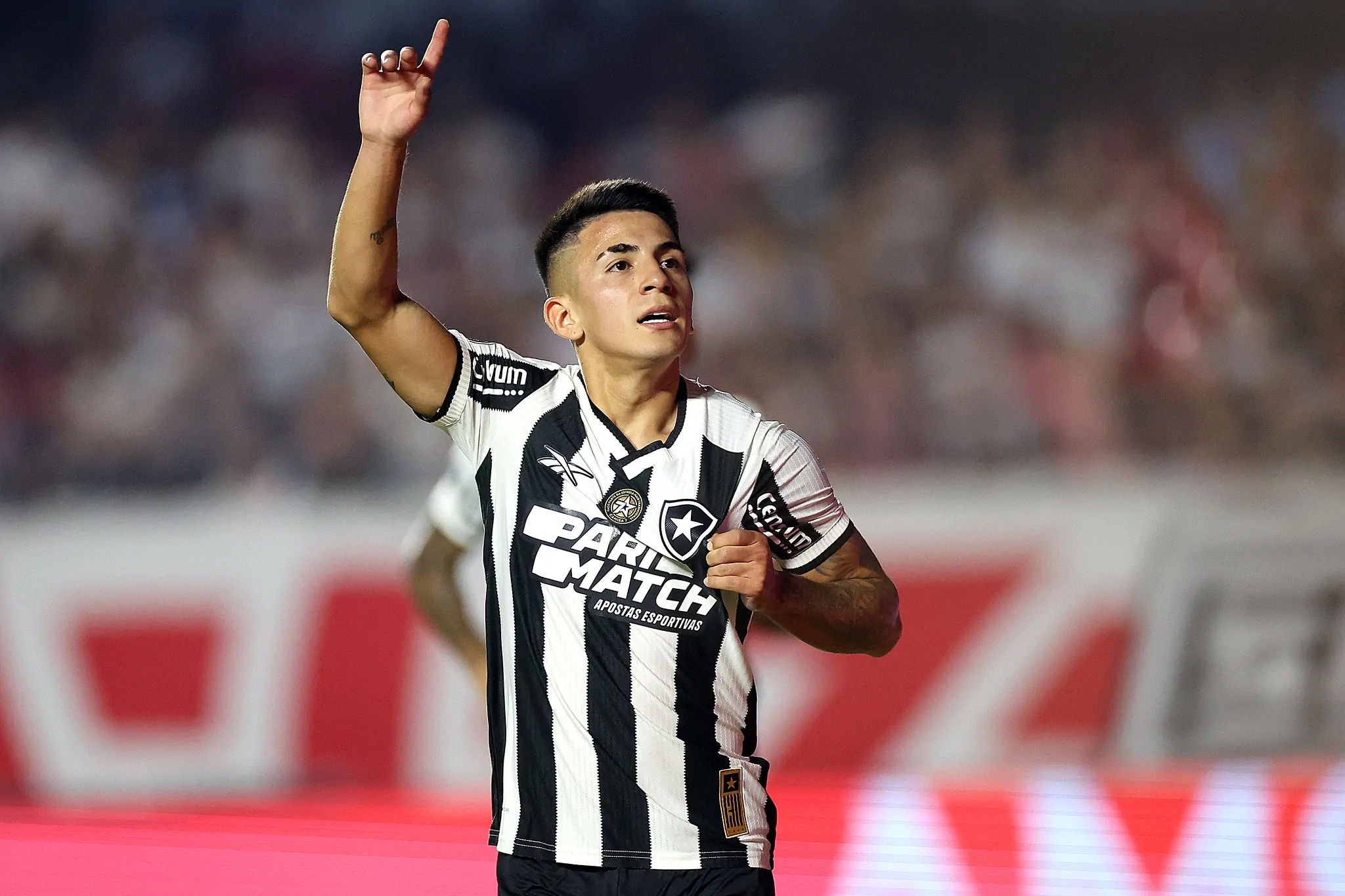 botafogo sao paulo thiago almada