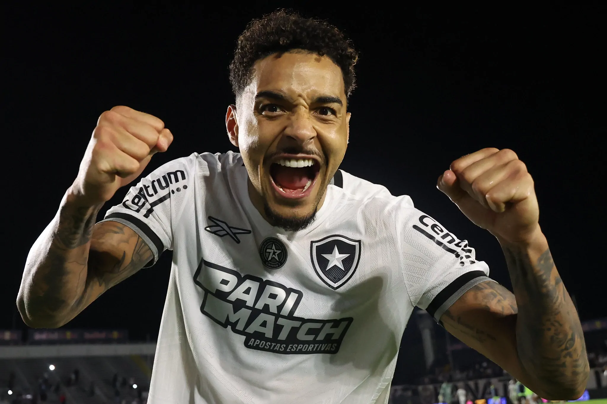 botafogo red bull bragantino gregore close