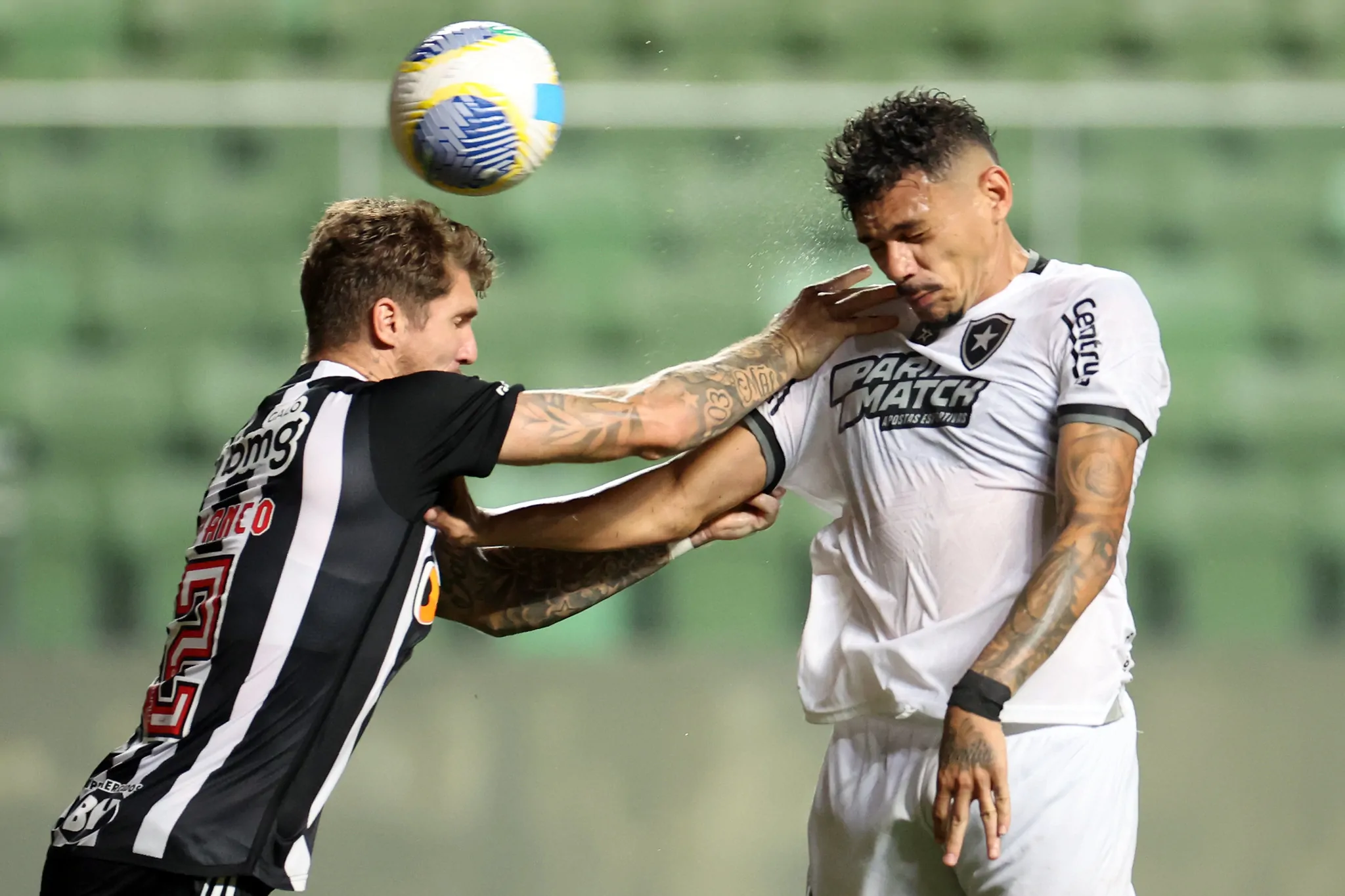botafogo atletico-mg tiquinho soares