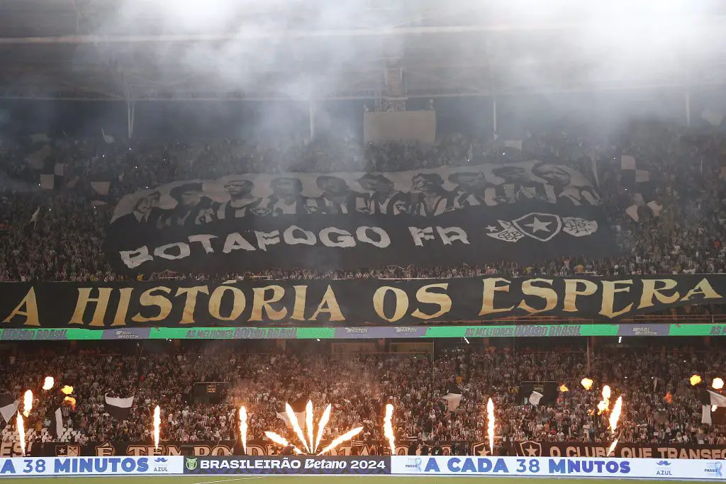 botafogo vitoria torcida nilton santos
