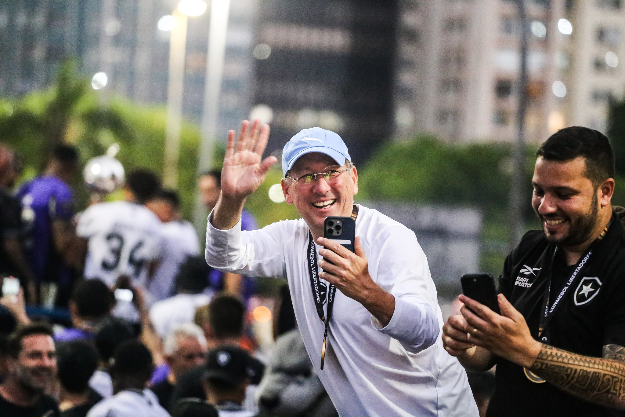 alessandro brito john textor botafogo comemoracao libertadores