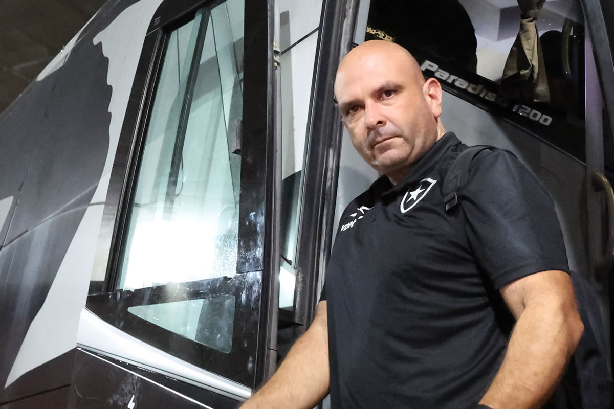 carlos leiria botafogo volta redonda