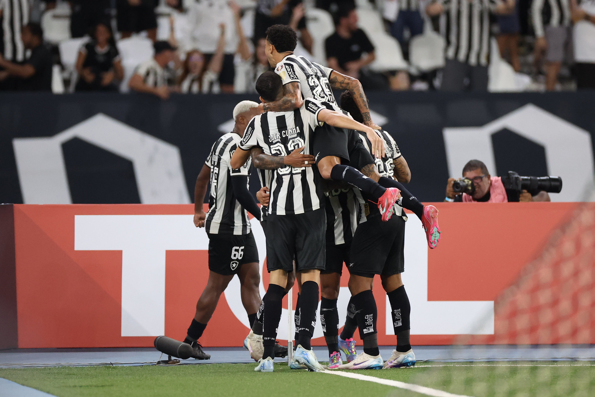 VÍDEO: melhores momentos de Botafogo 3x2 Estudiantes pela Libertadores ...
