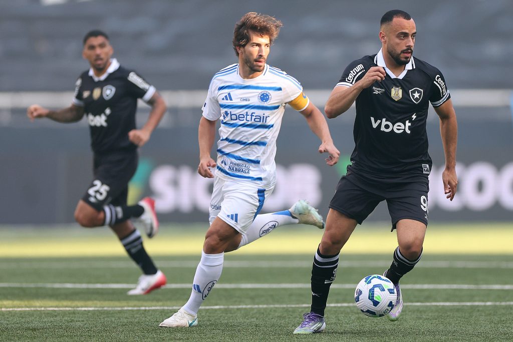 botafogo cruzeiro arthur cabral