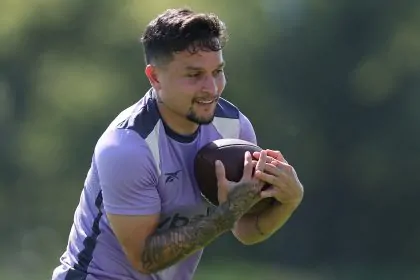 Artur Botafogo bola futebol americano