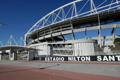 botafogo estadio nilton santos externo