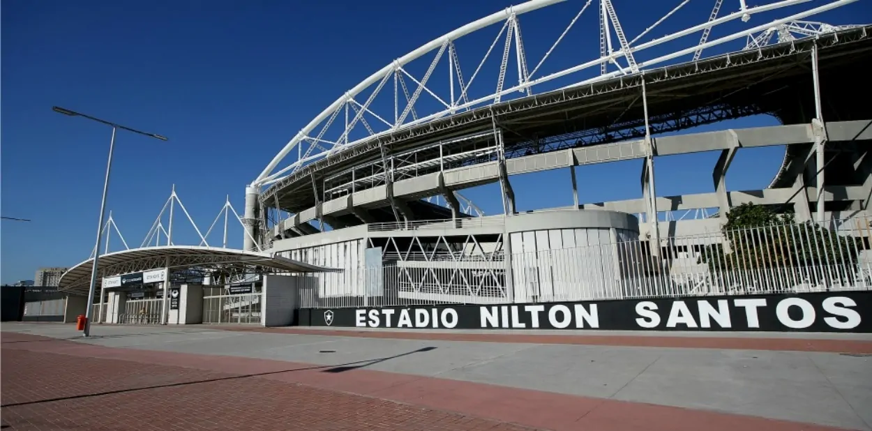 botafogo estadio nilton santos externo