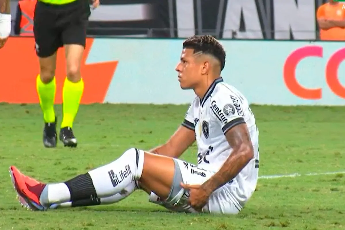 matheus martins ceara botafogo lesao posterior