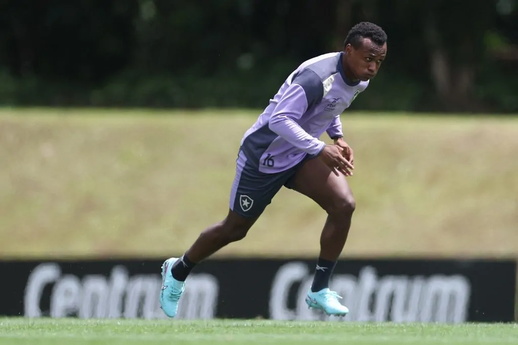 nathan fernandes botafogo treino (2)