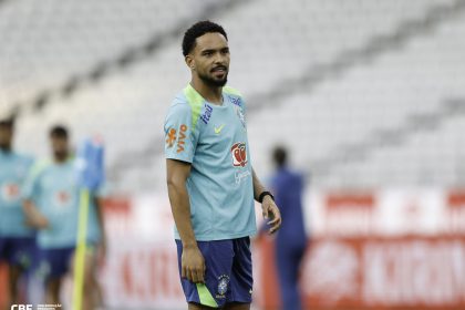 vitinho botafogo selecao brasileira treino