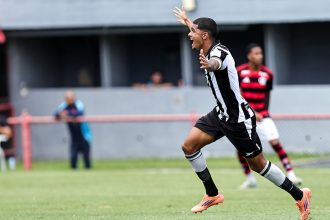 bernardo valim botafogo flamengo carioca sub-20