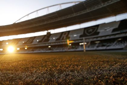 botafogo nilton santos generica 6