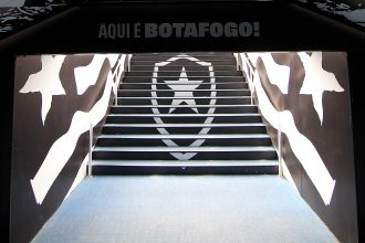 botafogo tunel nilton santos generica