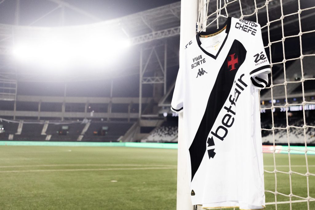 botafogo vasco nilton santos camisa