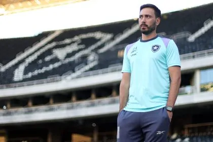 davide ancelotti botafogo treino nilton santos (1)