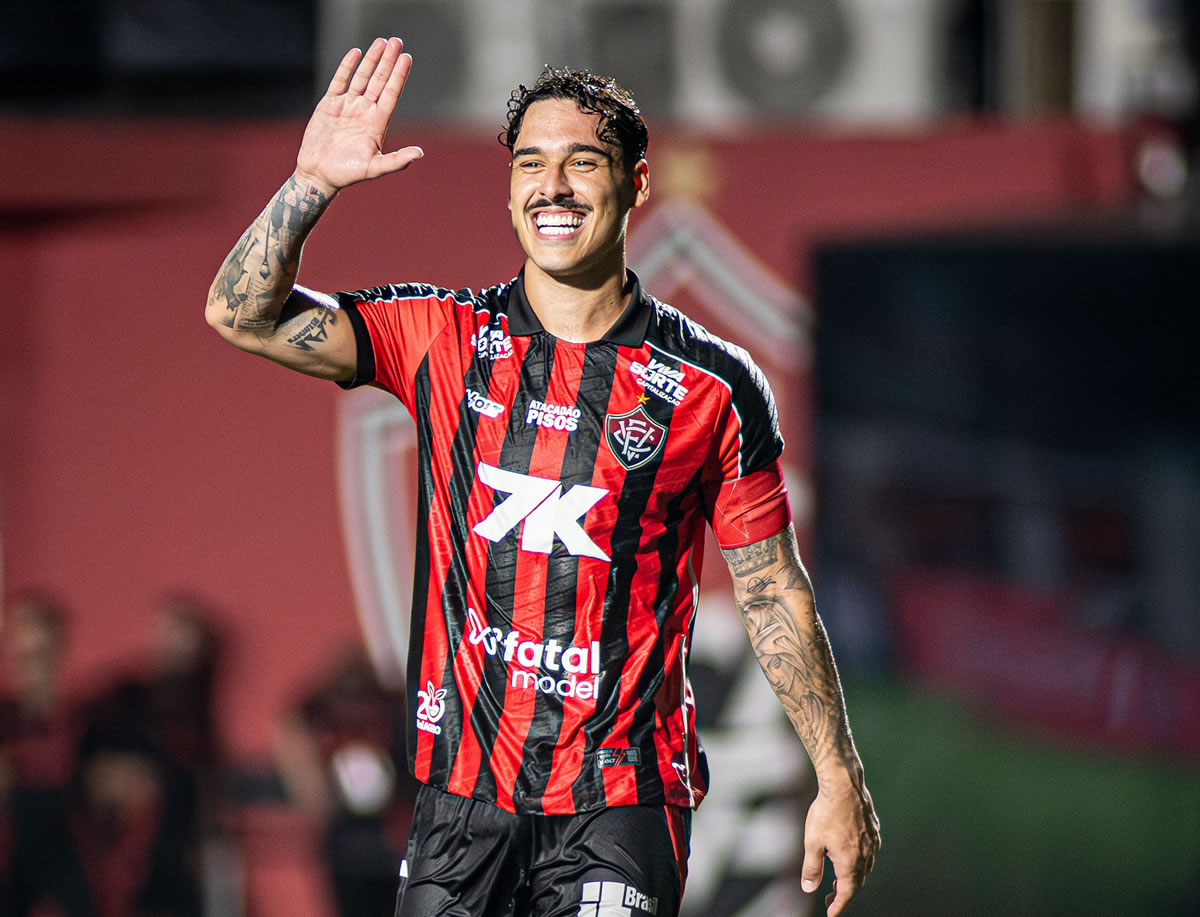 lucas halter vitoria internacional