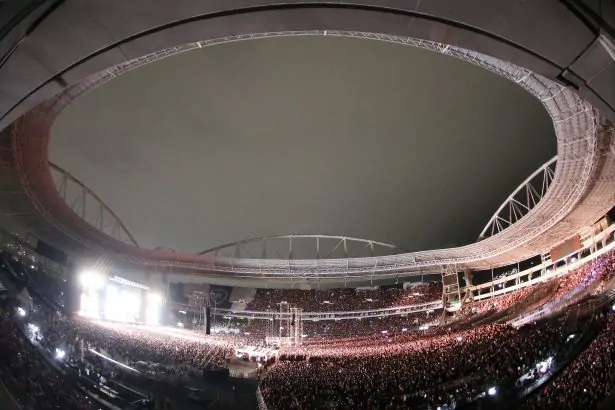 show red hot estadio nilton santos