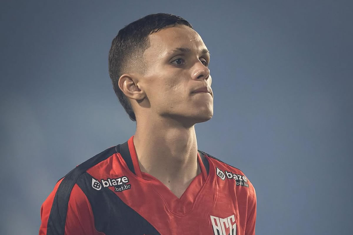 botafogo atletico-go yuri alves