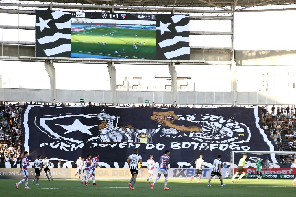 botafogo fortaleza furia jovem