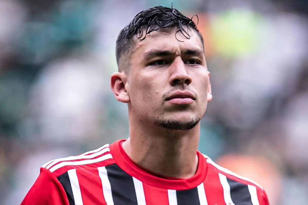 botafogo sao paulo ferraresi zagueiro