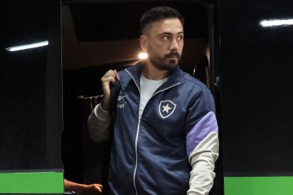 cruzeiro botafogo davide ancelotti onibus