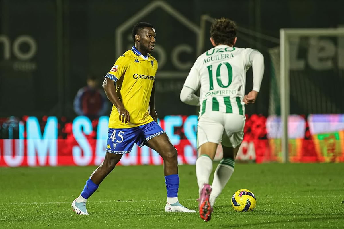 patrick de paula botafogo estoril portugal