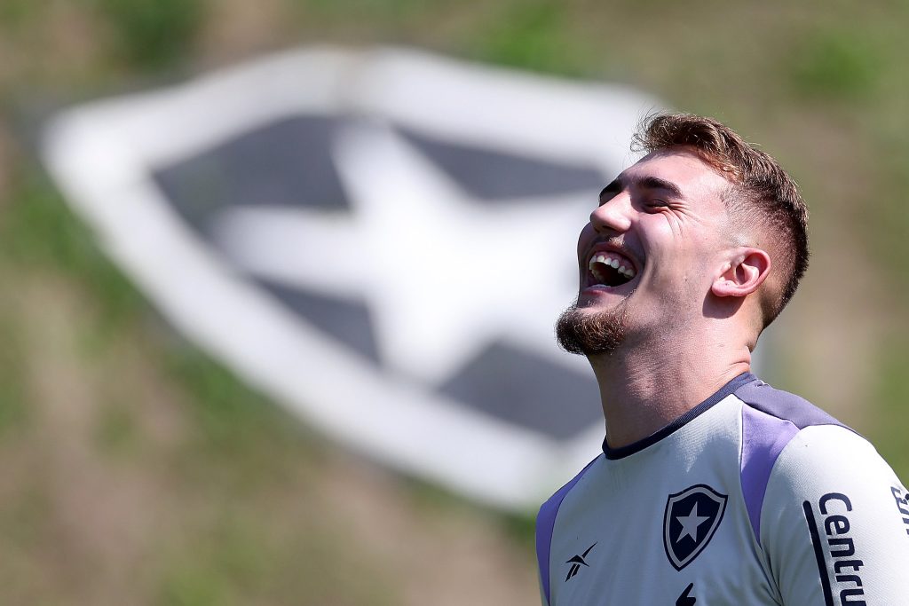 treino botafogo leo linck