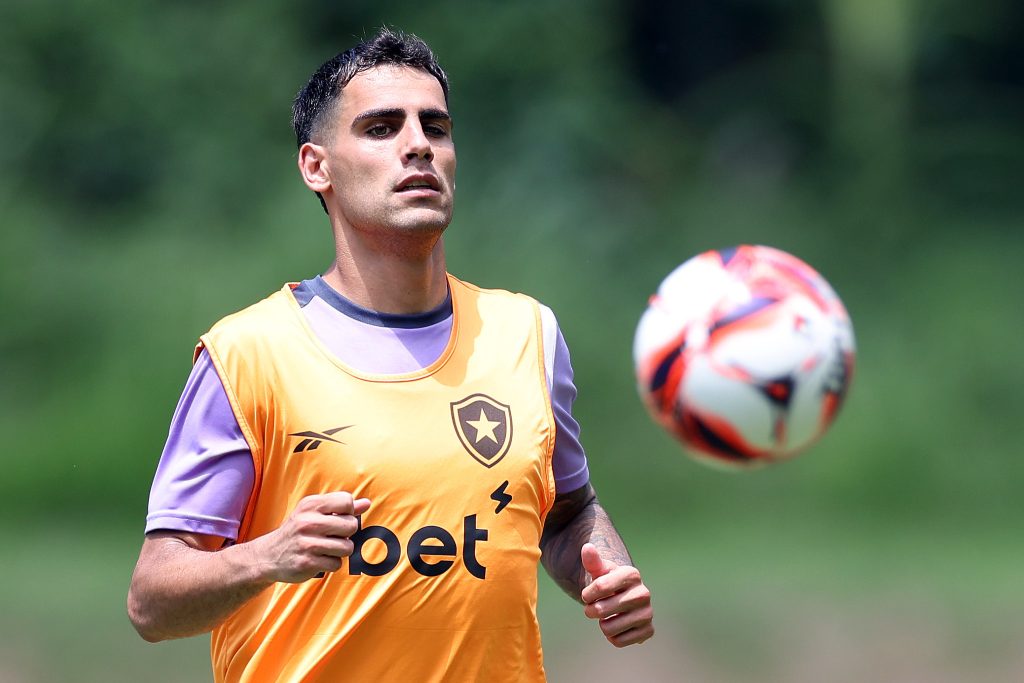 lucas villalba treino botafogo