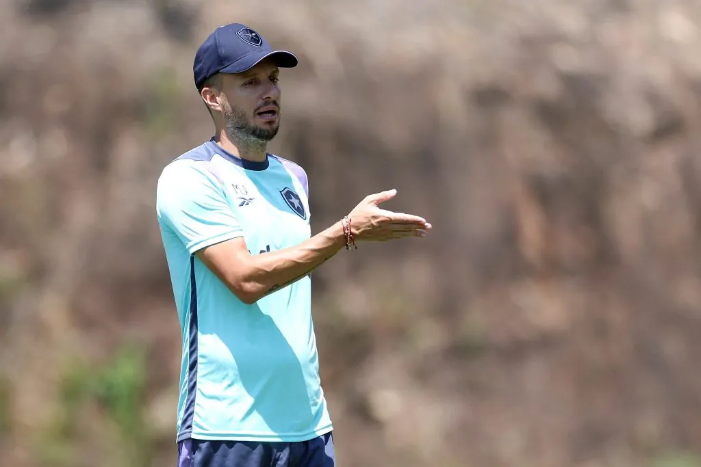 martin anselmi treino botafogo 2