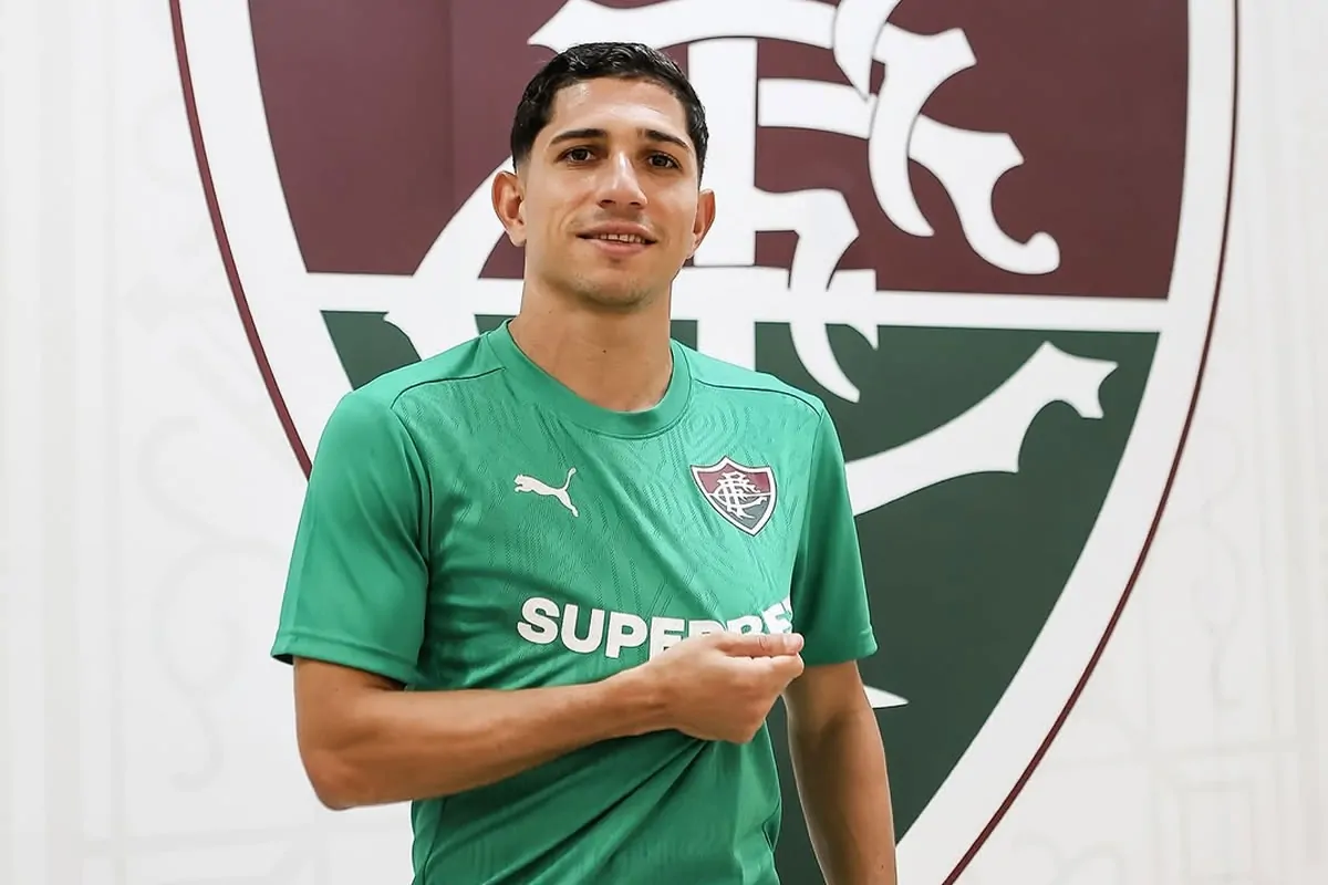 savarino botafogo fluminense treino