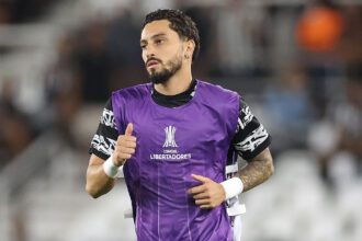 alex telles botafogo nacional potosi aquecimento