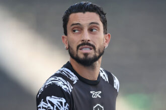 botafogo flamengo alex telles aquecimento