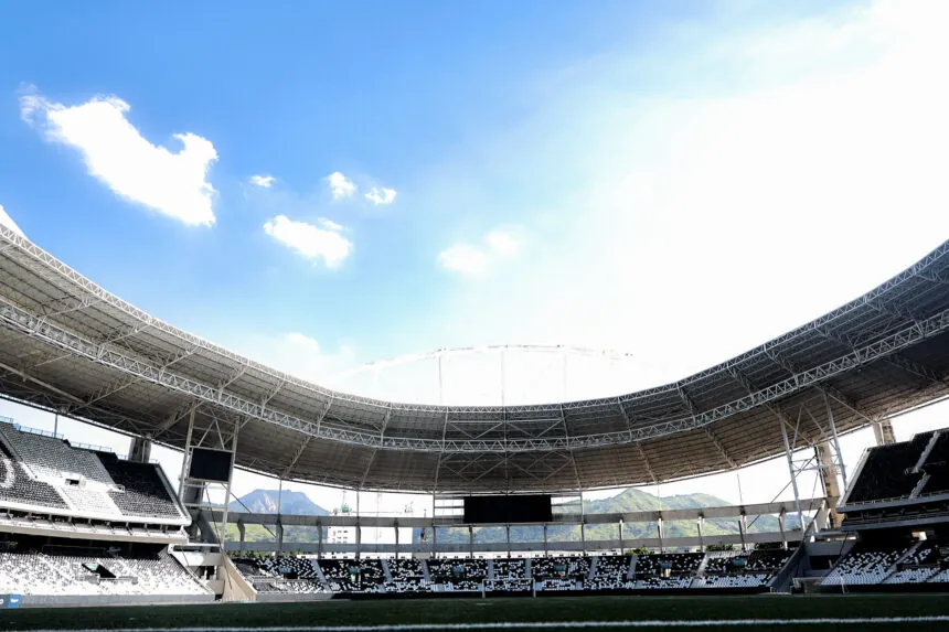 estadio nilton santos generica